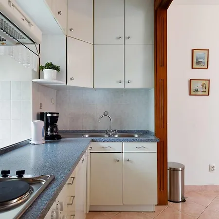 Apartament Bouzas Kaštela
