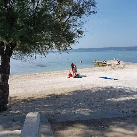Apartament Bouzas Kaštela
