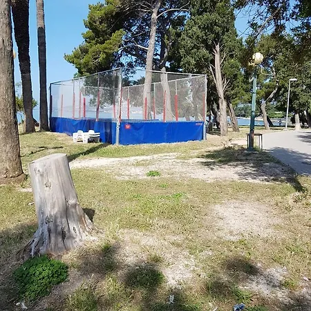 Apartament Bouzas Kaštela