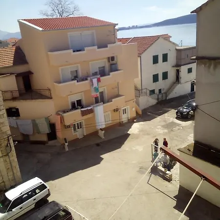 Bouzas * Kaštela